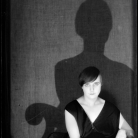 Nelly van Doesburg by Man Ray, 1925